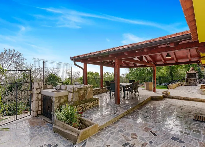 Denis Naturparadies With Garden,whirlpool,sea View Willa *